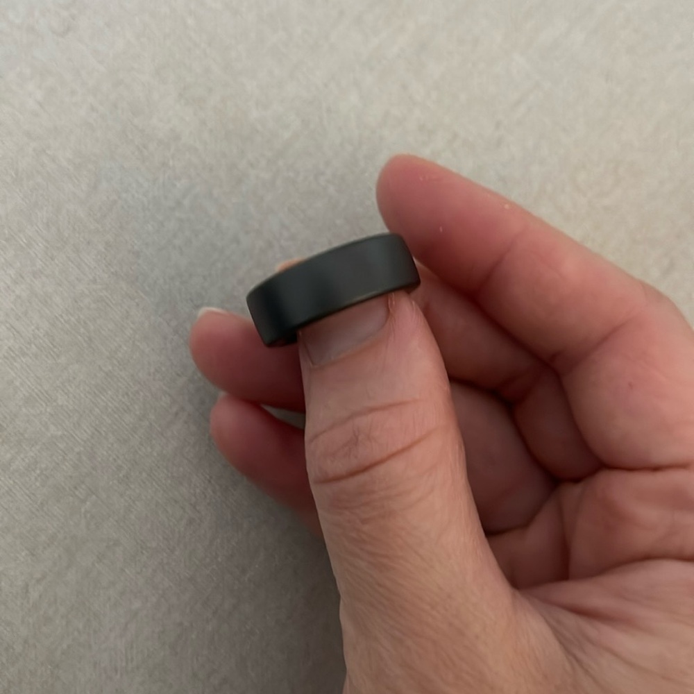 Oura Gen3 Horizon Stealth size 7 US with charger